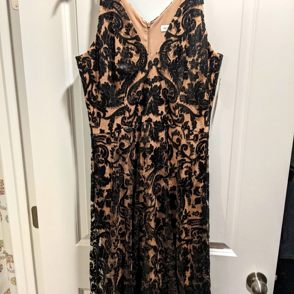 Dress the Population Blair Plunging Dress